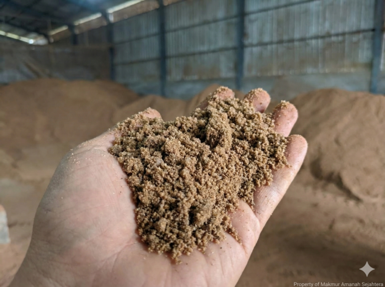 Bungkil Sawit (Palm Kernel Expeller)